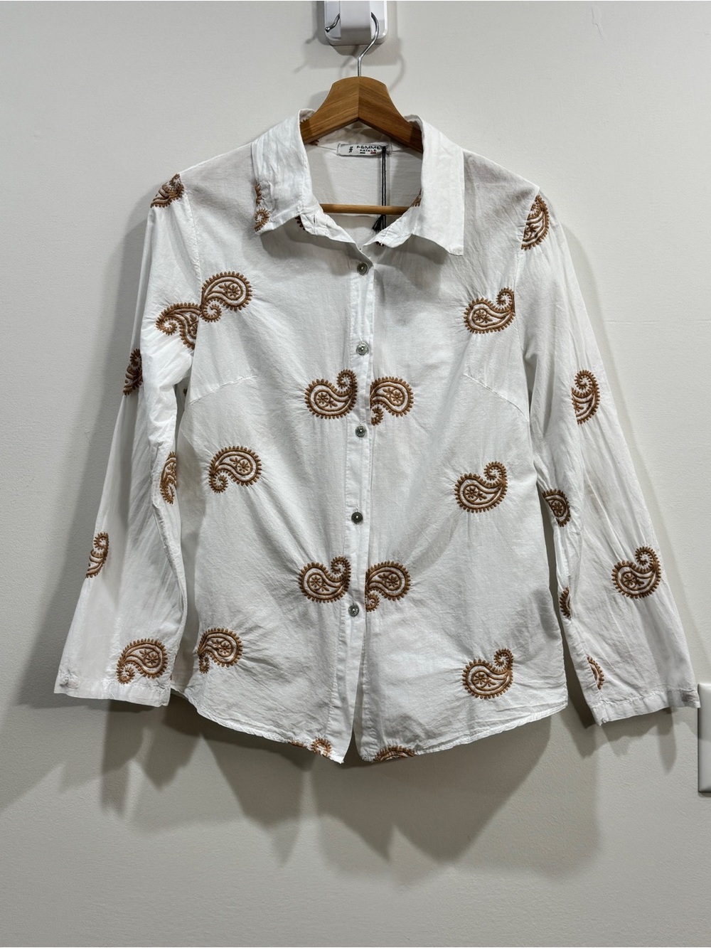 Femme Fatale Italy White Paisley Embroidered Cotton Shirt Sz 2 NWT
